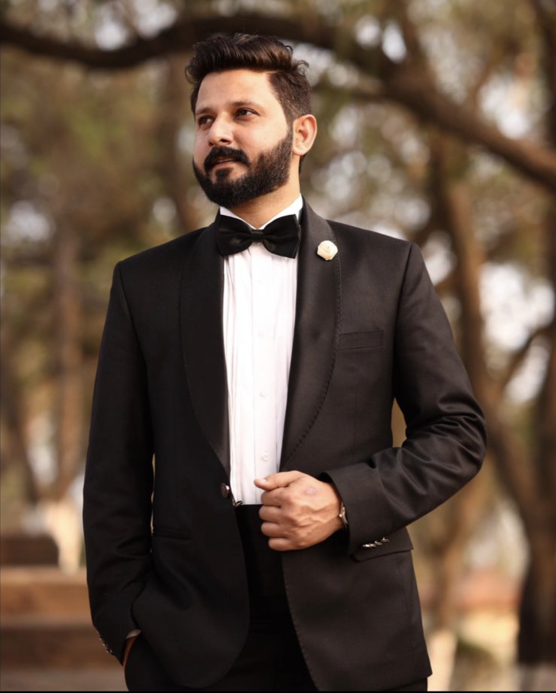  Taimoor Khalid